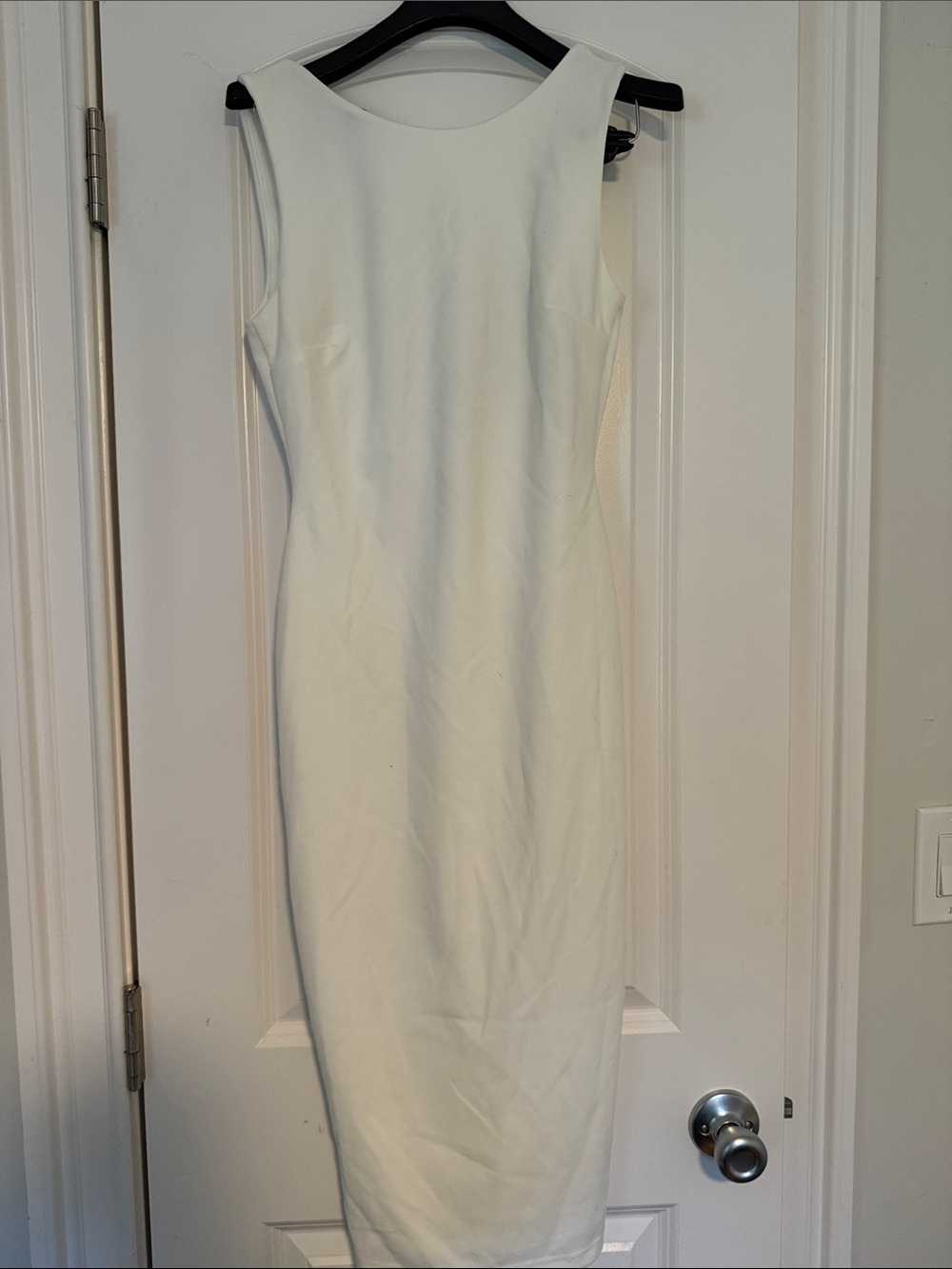 Classic White Sleeveless Sheath Dress